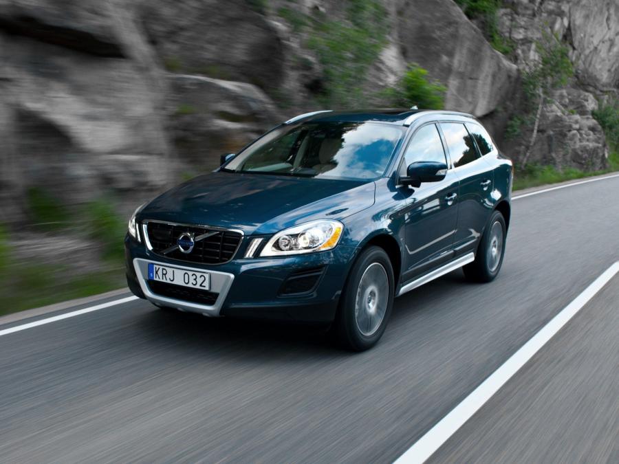  Volvo XC60 D3 2009 года  (фото 3 из 12)